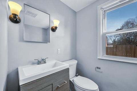 139 Maebeth St, Springfield, MA 01119 photo 25