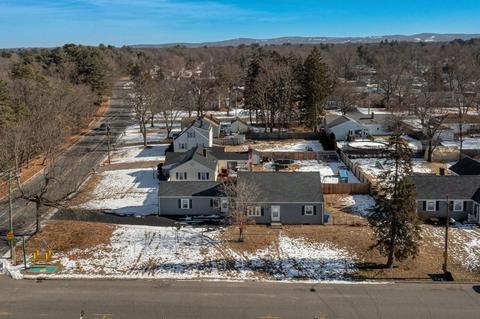 139 Maebeth St, Springfield, MA 01119 photo 4