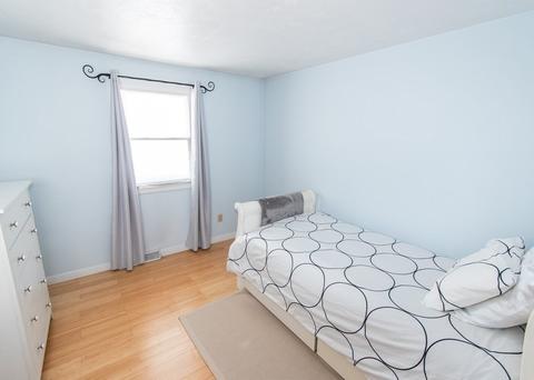 593 Elsbree St, Fall River, MA 02720 photo 17