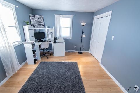 593 Elsbree St, Fall River, MA 02720 photo 20