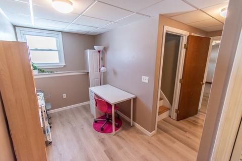 593 Elsbree St, Fall River, MA 02720 photo 25
