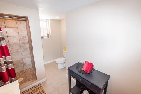593 Elsbree St, Fall River, MA 02720 photo 28