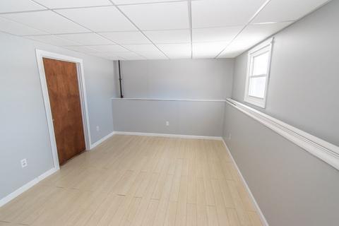 593 Elsbree St, Fall River, MA 02720 photo 27