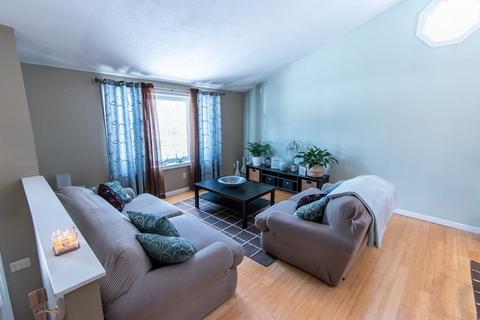 593 Elsbree St, Fall River, MA 02720 photo 5