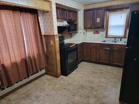 58 Mccarthy Ave, Chicopee, MA 01020 photo 14