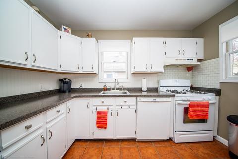 21 Garrison St, Fairhaven, MA 02719 photo 14
