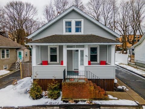 21 Garrison St, Fairhaven, MA 02719 photo 1