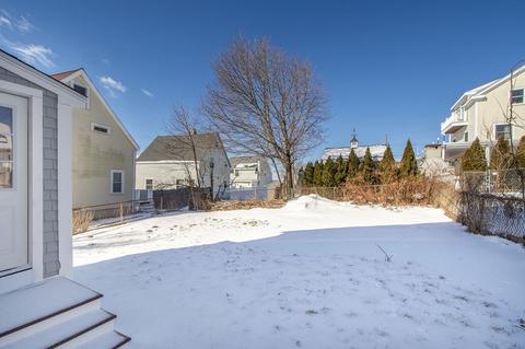 21 Roosevelt Ave, Hull, MA 02045 photo 4