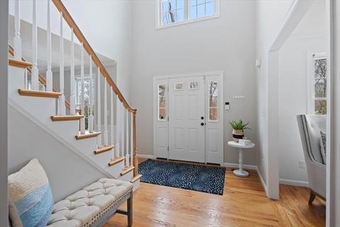 28 Gilford, Hingham, MA 02043 photo 13