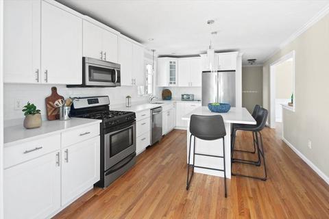28 Gilford, Hingham, MA 02043 photo 8