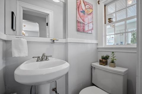 15 Eustis St, Arlington, MA 02476 photo 11