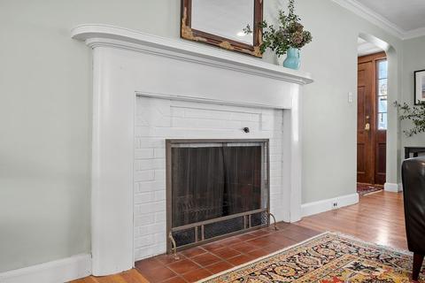 15 Eustis St, Arlington, MA 02476 photo 4