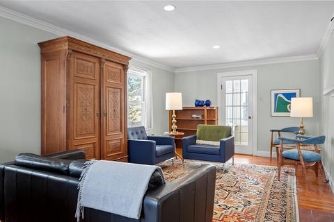 15 Eustis St, Arlington, MA 02476 photo 3