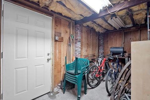 15 Eustis St, Arlington, MA 02476 photo 32