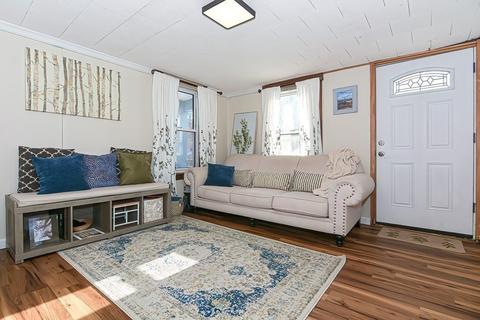 70 Lyman St, Worcester, MA 01603 photo 5