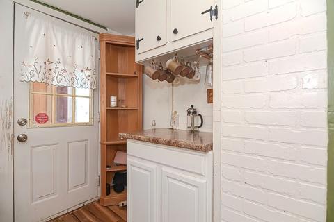 70 Lyman St, Worcester, MA 01603 photo 19