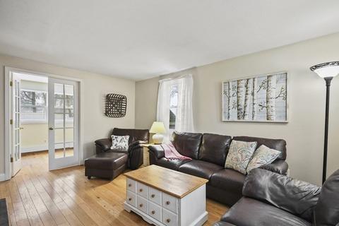 43 Wayne St, Worcester, MA 01603 photo 4