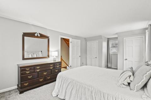 43 Wayne St, Worcester, MA 01603 photo 16