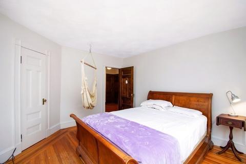 59 Fairfield St, Springfield, MA 01108 photo 24
