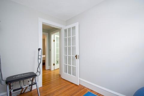59 Fairfield St, Springfield, MA 01108 photo 23