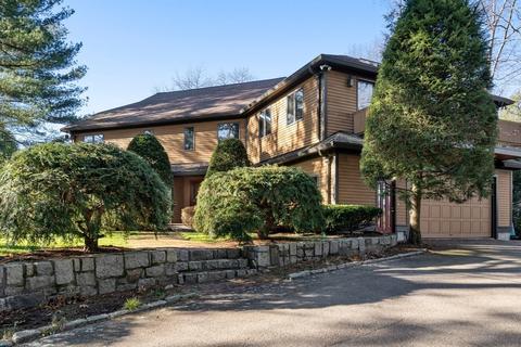 8 Riverview Ter, Dover, MA 02030 photo 2