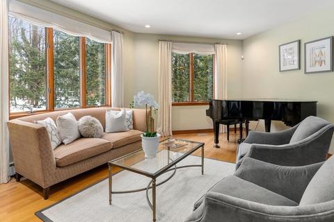 8 Riverview Ter, Dover, MA 02030 photo 5
