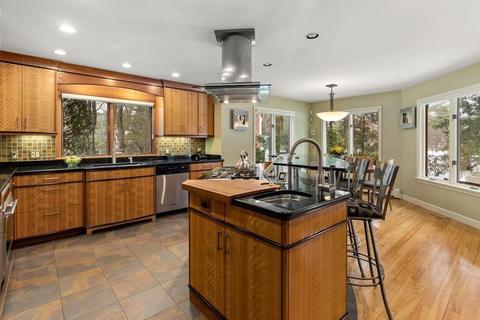 8 Riverview Ter, Dover, MA 02030 photo 11