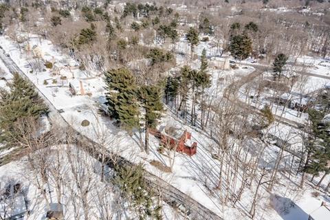 54 Ledgewood Dr, Danvers, MA 01923 photo 2