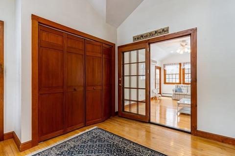 54 Ledgewood Dr, Danvers, MA 01923 photo 5