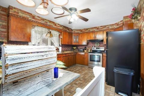 27 Dalton Ave, Chicopee, MA 01020 photo 11