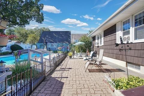 27 Dalton Ave, Chicopee, MA 01020 photo 23