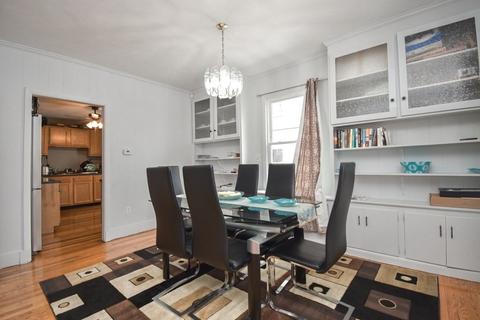 18 Crown St, Springfield, MA 01108 photo 9