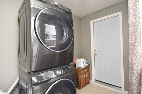 18 Crown St, Springfield, MA 01108 photo 17