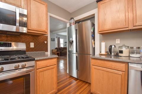18 Crown St, Springfield, MA 01108 photo 15