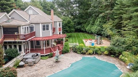 19 Goss Pond, Upton, MA 01568 photo 4