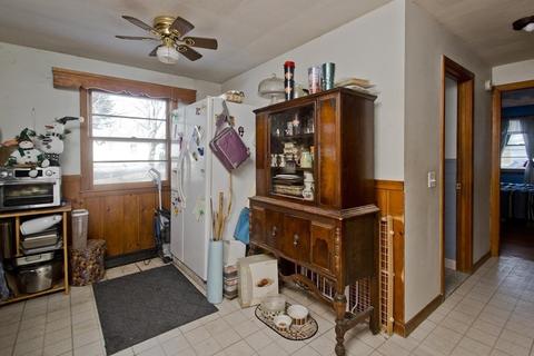 16 Capitol Rd, Springfield, MA 01119 photo 11