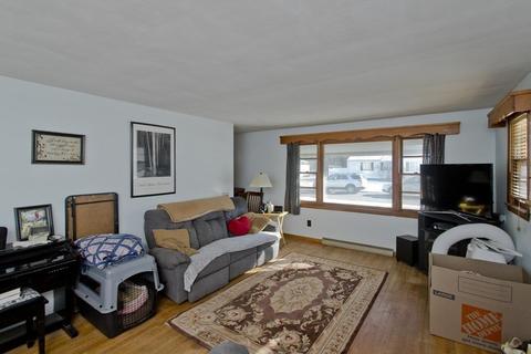 16 Capitol Rd, Springfield, MA 01119 photo 9