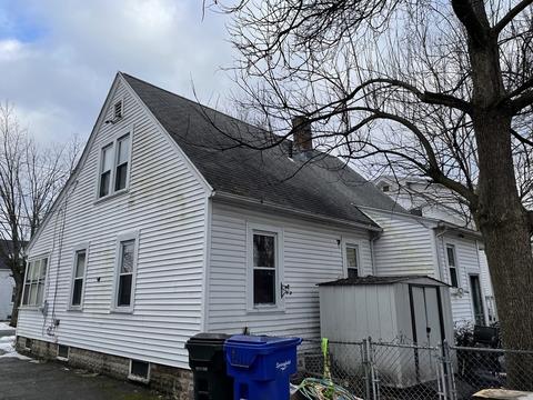 148 Monrovia, Springfield, MA 01104 photo 3