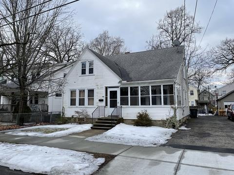 148 Monrovia, Springfield, MA 01104 photo 1