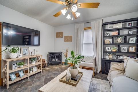 278 Grattan St, Chicopee, MA 01020 photo 5