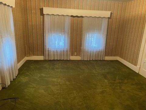 99 Acushnet Ave, Springfield, MA 01105 photo 18