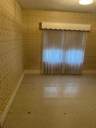 99 Acushnet Ave, Springfield, MA 01105 photo 20