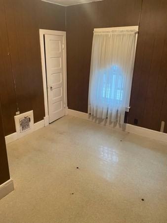 99 Acushnet Ave, Springfield, MA 01105 photo 17