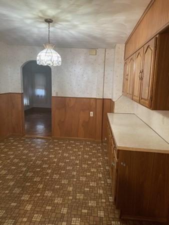99 Acushnet Ave, Springfield, MA 01105 photo 37