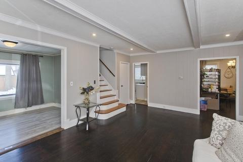 98 Kimberly Ave, Springfield, MA 01108 photo 18