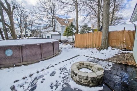 98 Kimberly Ave, Springfield, MA 01108 photo 38