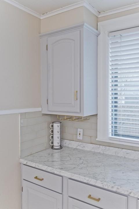 98 Kimberly Ave, Springfield, MA 01108 photo 12