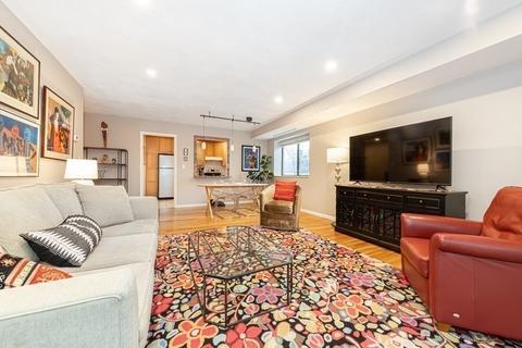 41 Centre St #202, Brookline, MA 02445 photo 11