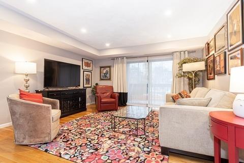 41 Centre St #202, Brookline, MA 02445 photo 6