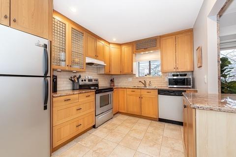 41 Centre St #202, Brookline, MA 02445 photo 15